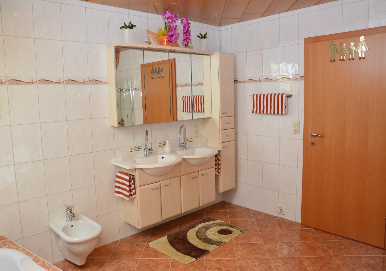 Haus Ingrid Apartment Sankt Georgen ob Murau Exterior photo